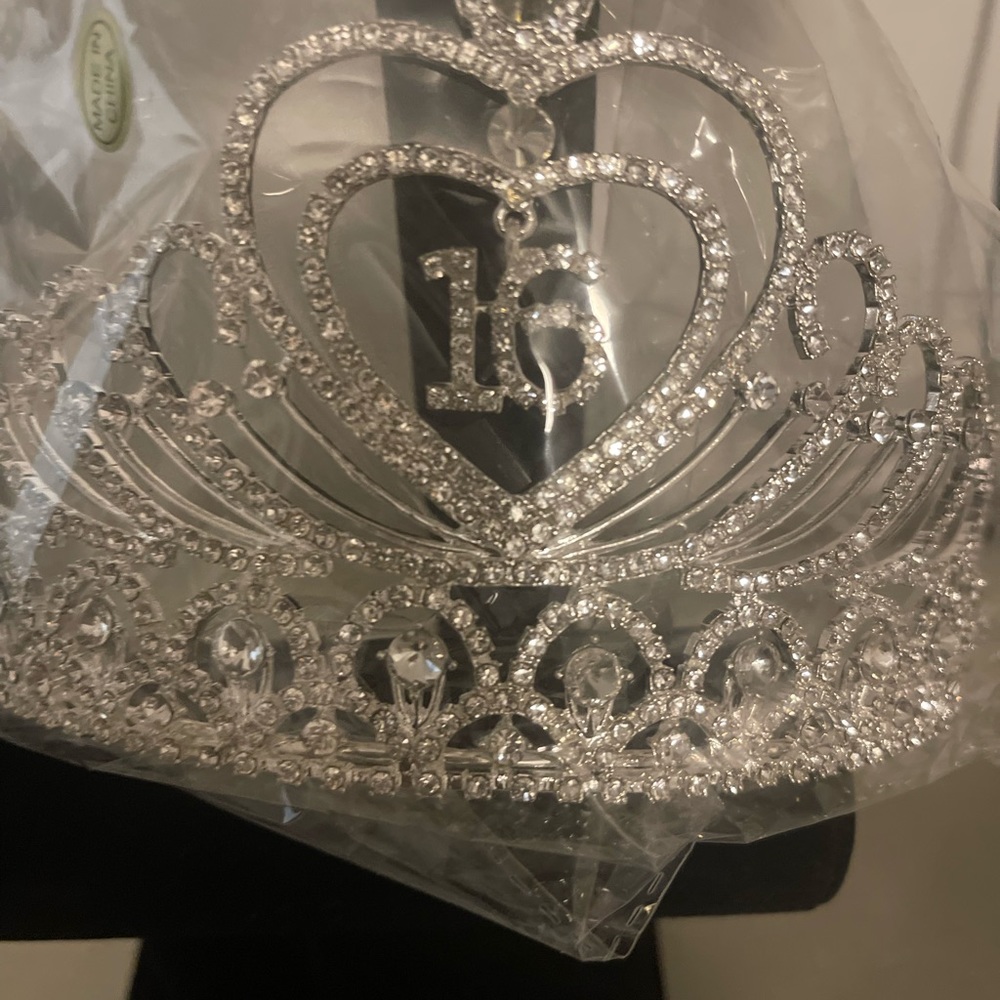 Elegant Heavy Sweet 16 tiara